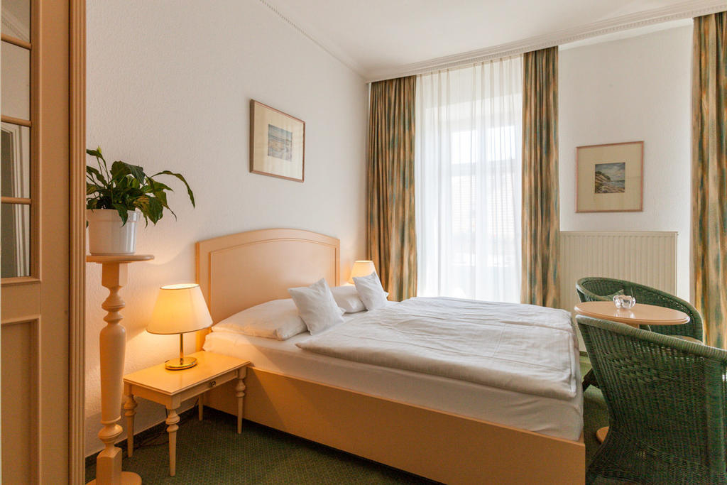 Hotel Villa Auguste Viktoria Χέρινγκσντορφ Δωμάτιο φωτογραφία