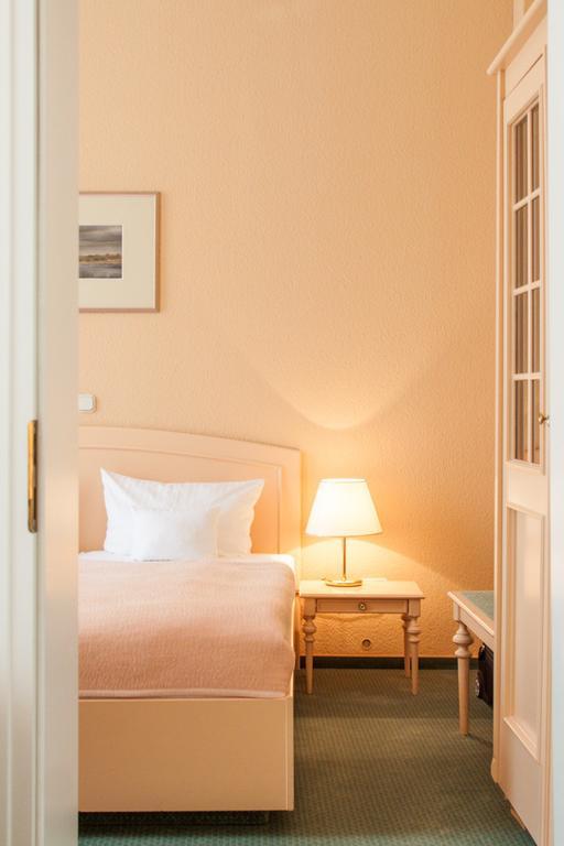 Hotel Villa Auguste Viktoria Χέρινγκσντορφ Δωμάτιο φωτογραφία